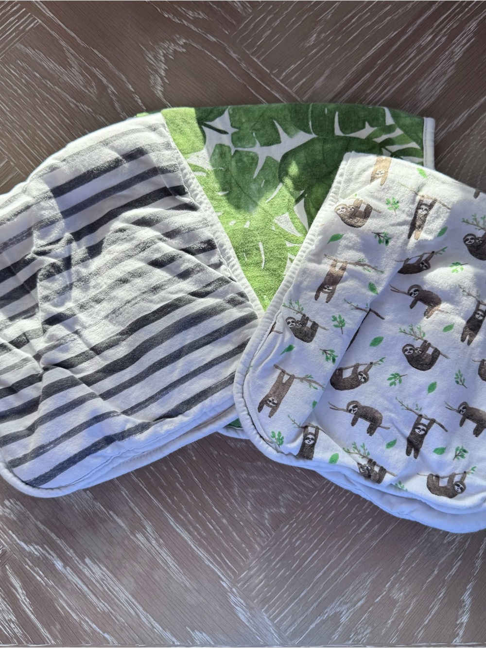 Kids Soft Burp Cloths - Green, Gray, White - Multi-Pack